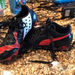 Puma soccer cleats size 13 kids